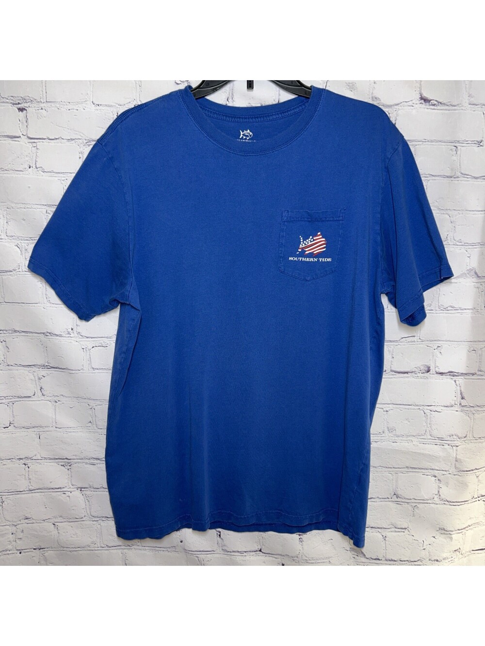 Southern Tide Mens Large USA Flag Fish T Shirt Blue Pocket Patriotic Graphic Tee